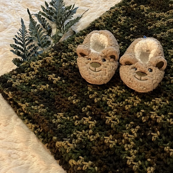 snoozies Other - (3 for $20) Camouflage Hand Made Receiving Blanket with Snoozies Slippers